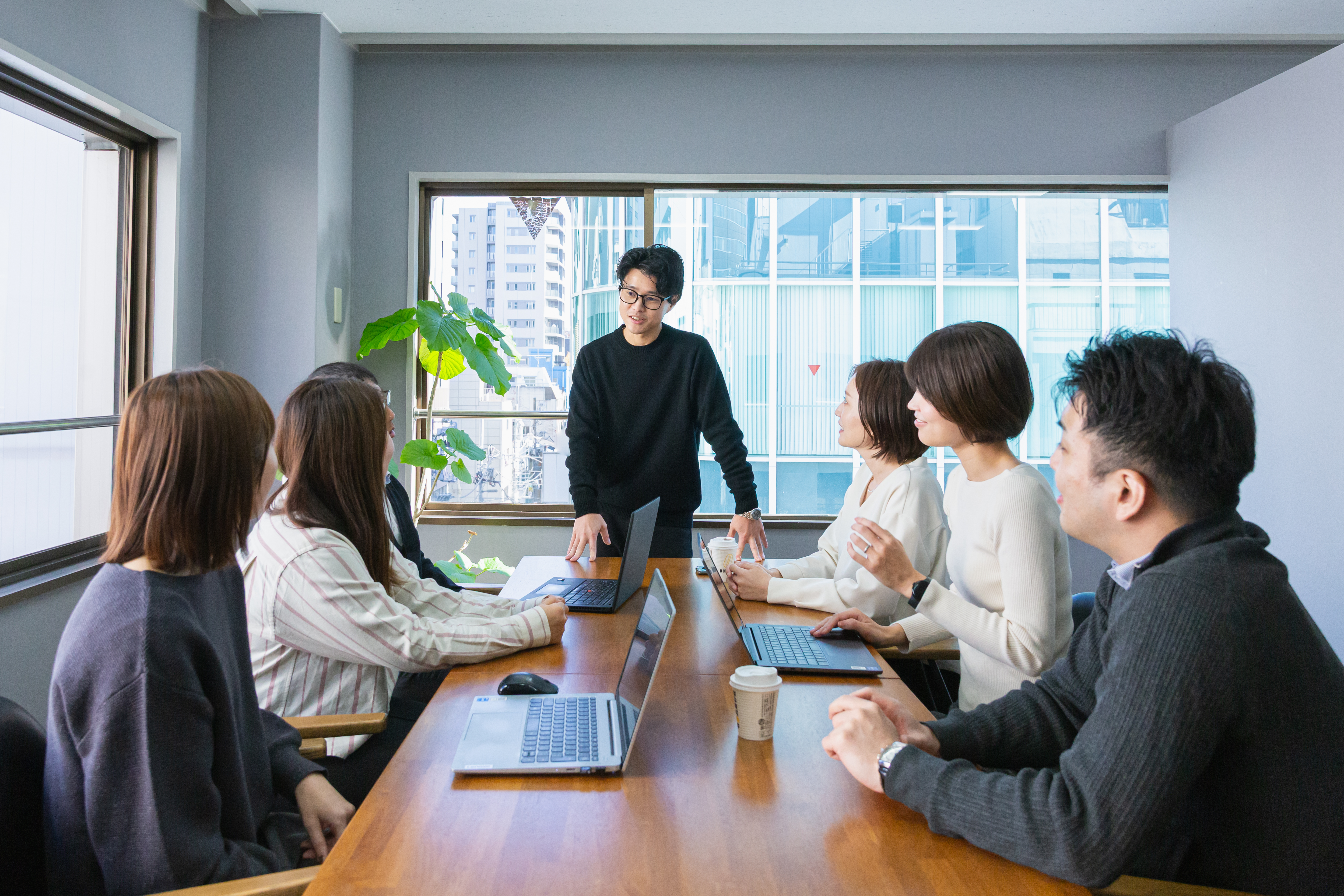 any advisory for Salon チーム（税理士・弁護士・社会保険労務士）